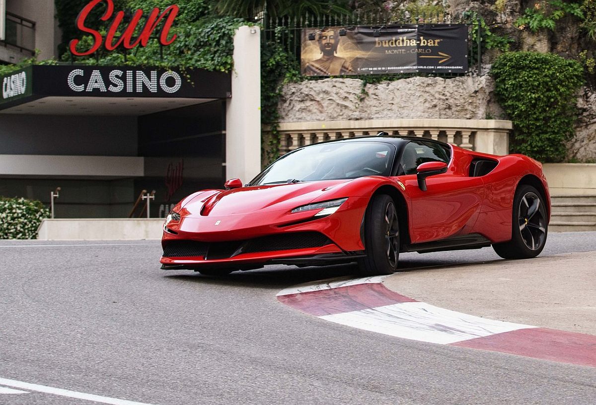 Kinezi opet provociraju, žele izazvati Ferrari s novim superautomobilom