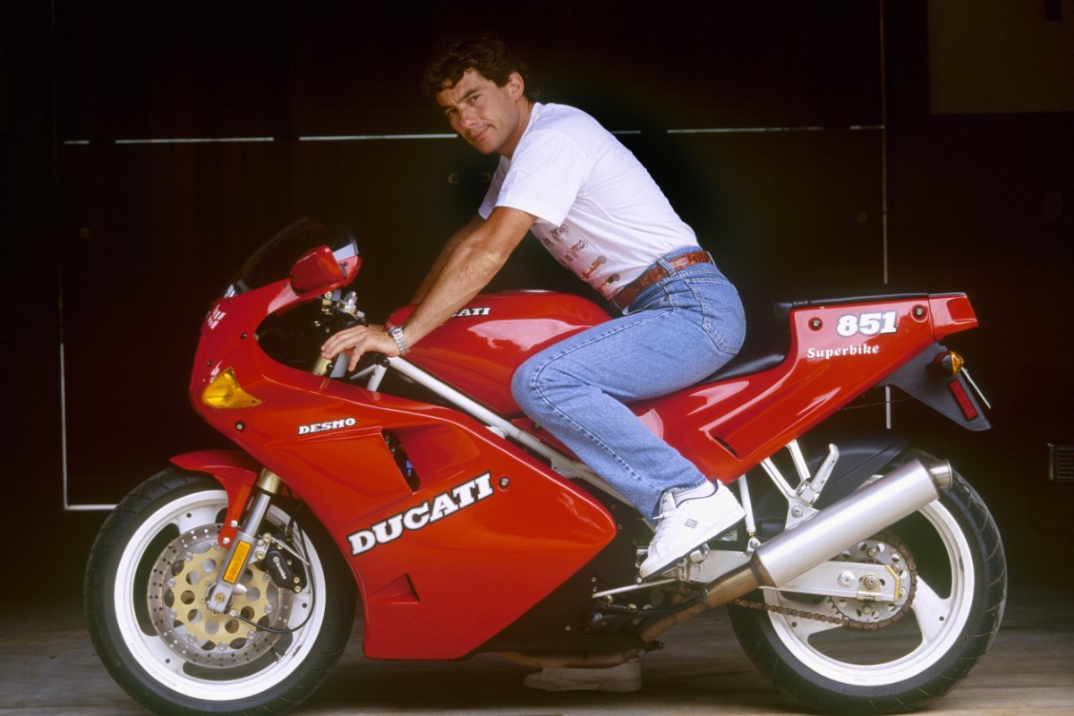 Ayrton Senna i Ducati: Priča o neraskidivoj vezi legendarnog vozača i Ducatija 