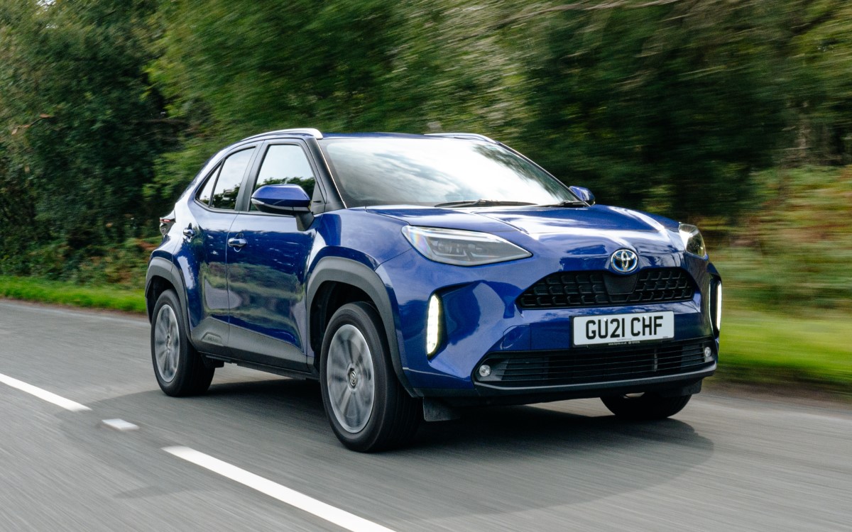 002_toyota_yaris_cross_UK.jpg