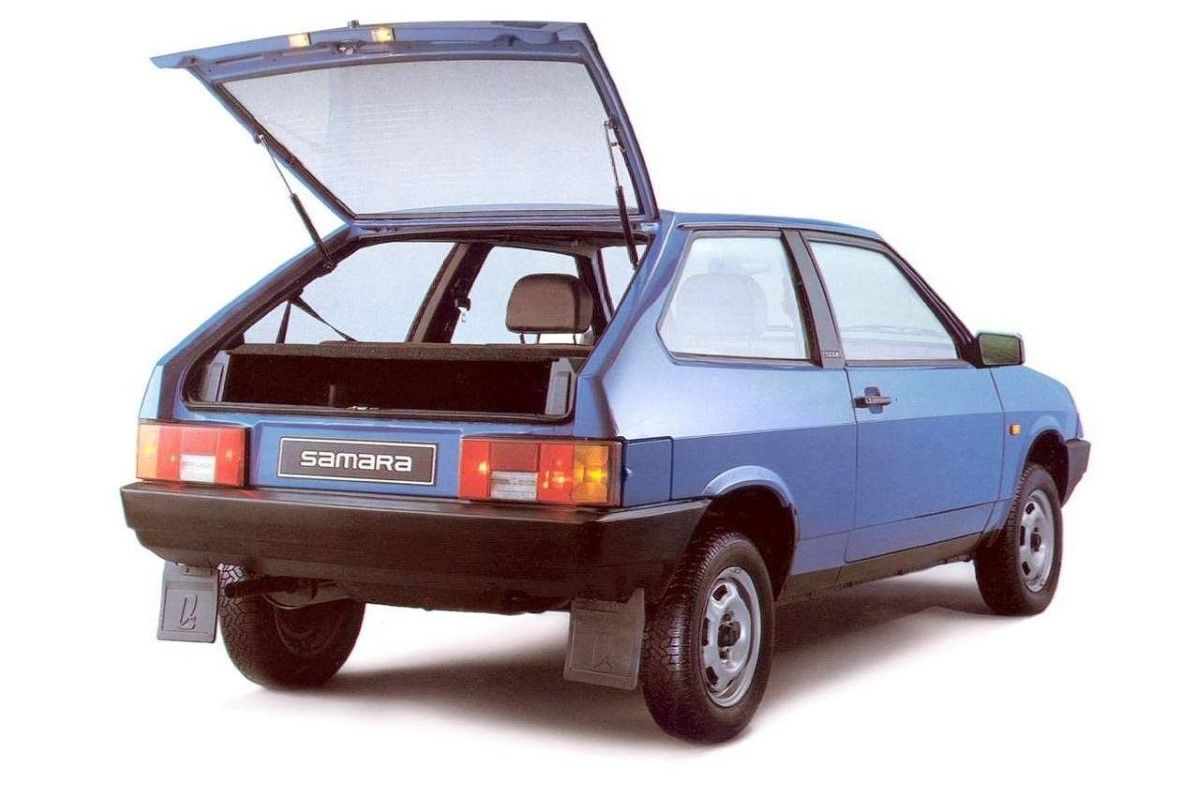 002_lada_samara_VAZ-2108.jpg