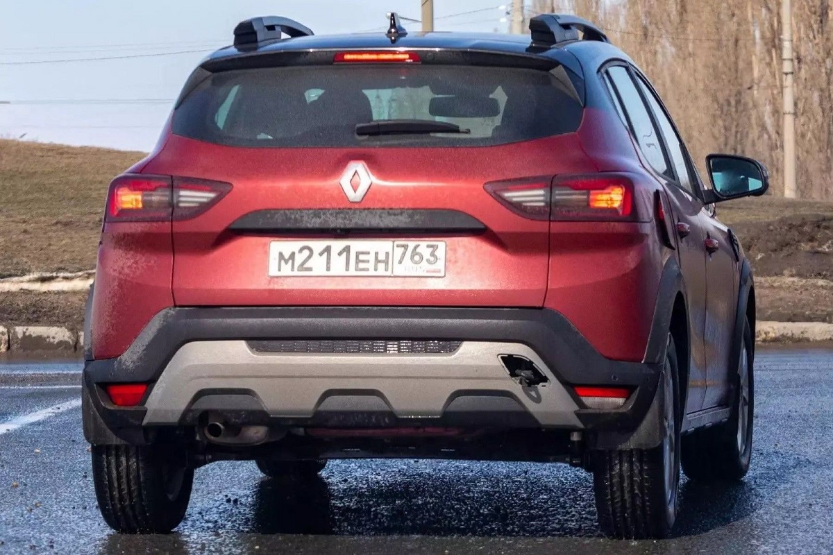 002_renault_sandero_stepway.jpg